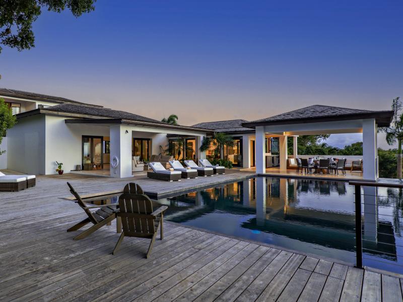 Sundeck House  , St James  