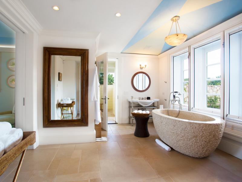 Villa Santosha , Long Bay  