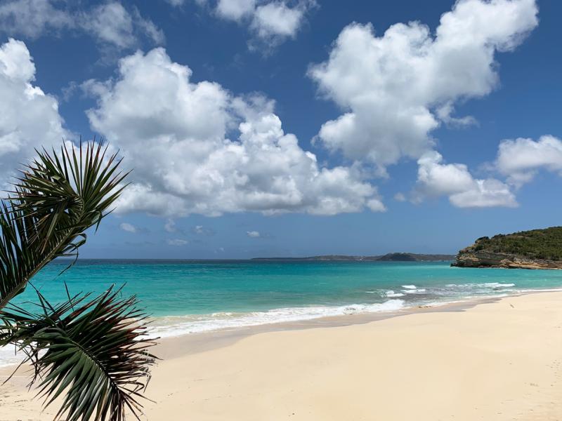 Villa Santosha , Long Bay  