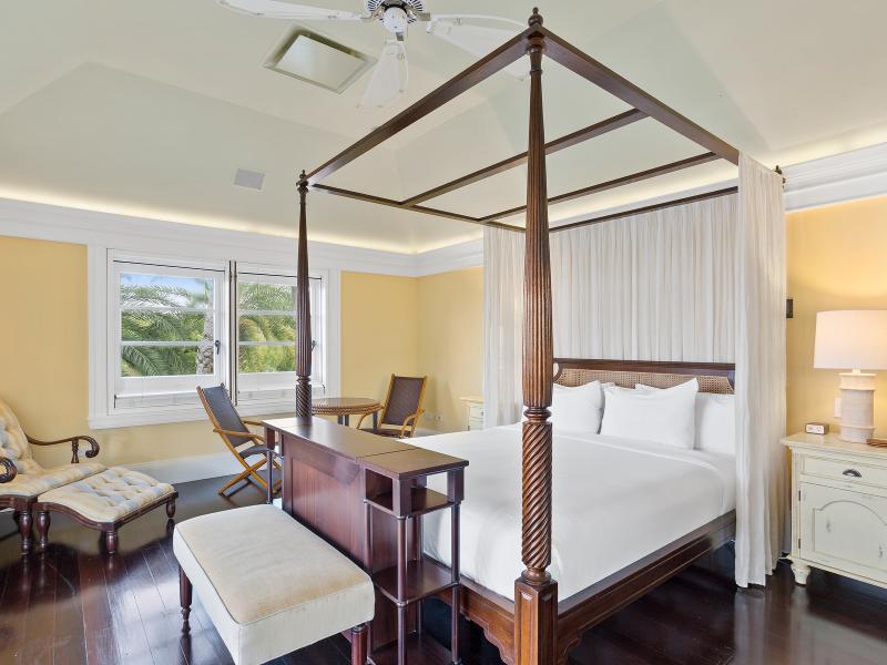 Villa Santosha , Long Bay  