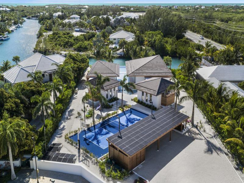 Aqua Solis Villa , Providenciales  