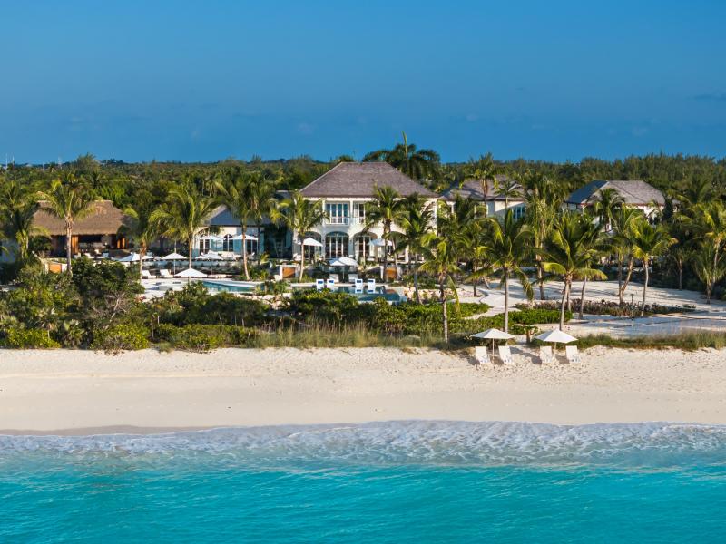 Sea Breeze - Beachfront , Grace Bay  