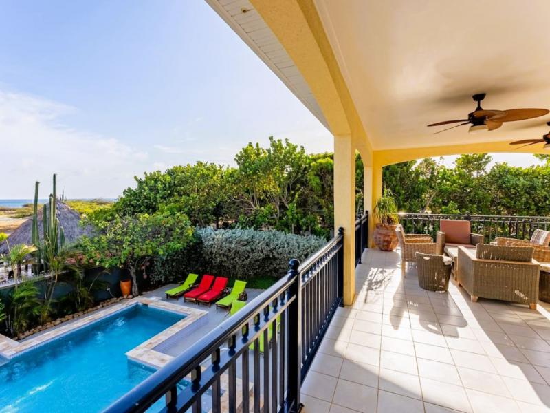 Seaside Beach House ,   