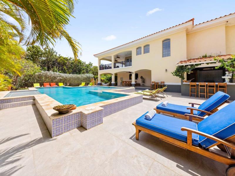 Seaside Beach House ,   
