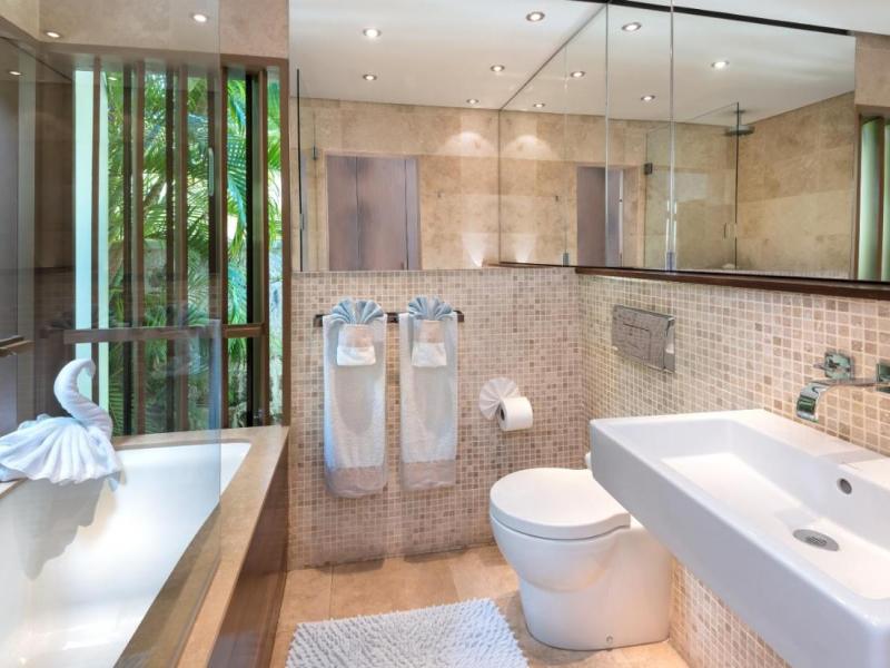 Shoestring - Beachfront , Beachfront villas Barbados , Gibbes , St Peter , West Coast Barbados  