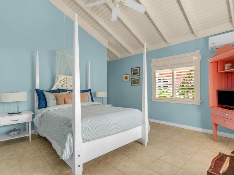 Summertime at Silver Sands , Montego Bay  