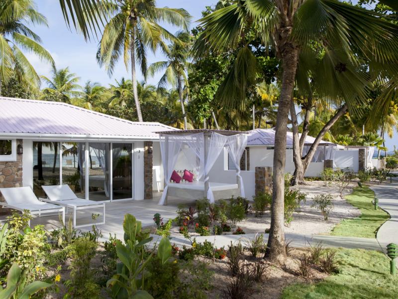 Palm Island Resort  , Palm Island  