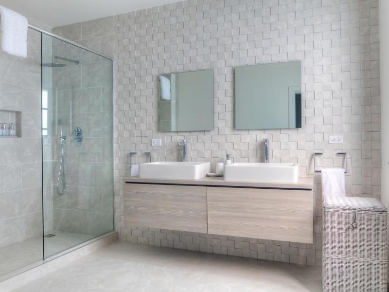 The Villa at The St James , Beachfront villas Barbados , Paynes Bay , St James  