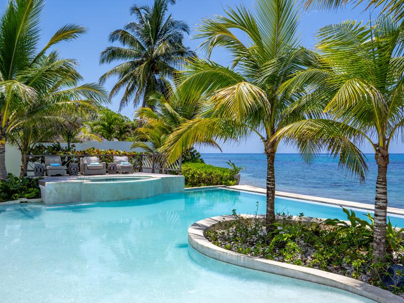 Tradewinds on the Sea , Montego Bay , Tryall  