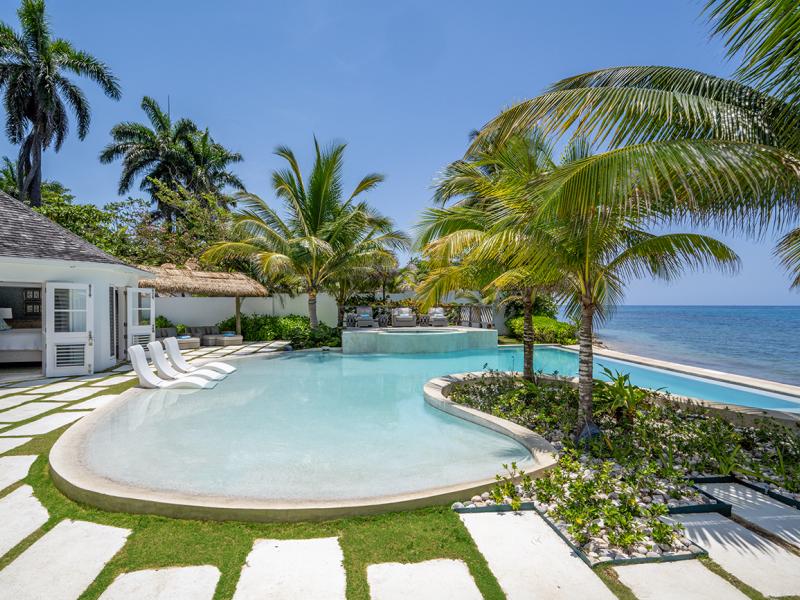 Tradewinds on the Sea , Montego Bay , Tryall  