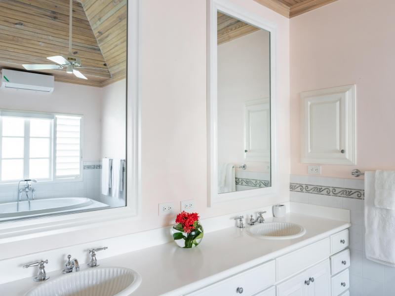 Phoenix , Montego Bay  