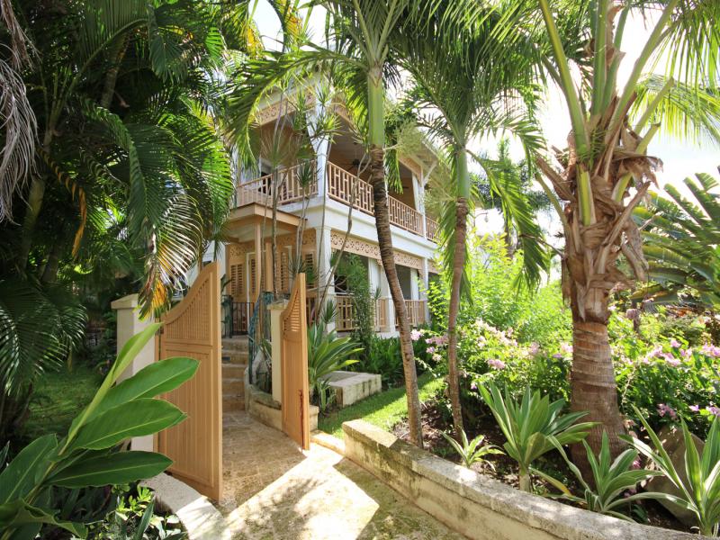 Little Good Harbour , Beachfront villas Barbados , Speightstown , St Peter , West Coast Barbados  