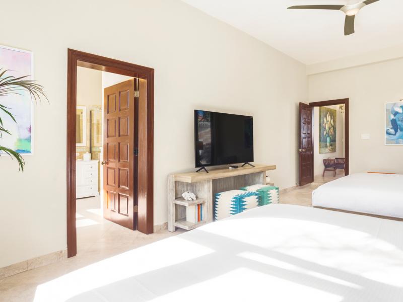 Villa Sandcastle ,   