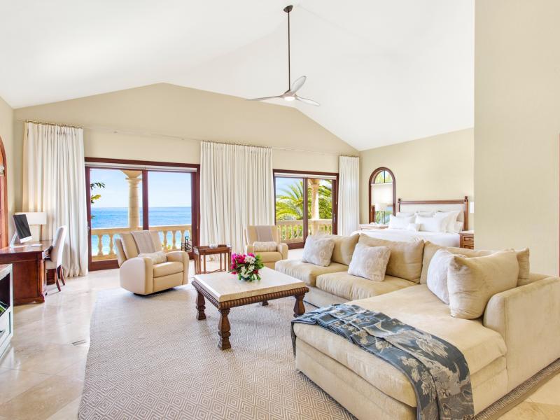 Villa Sandcastle ,   
