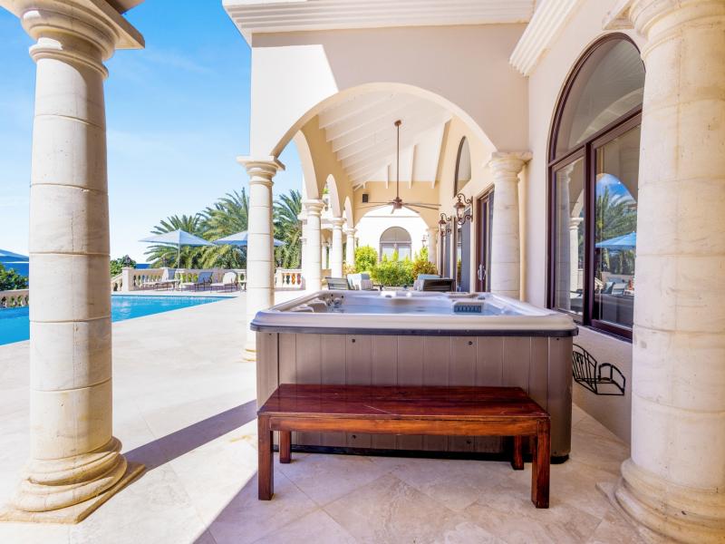 Villa Sandcastle ,   