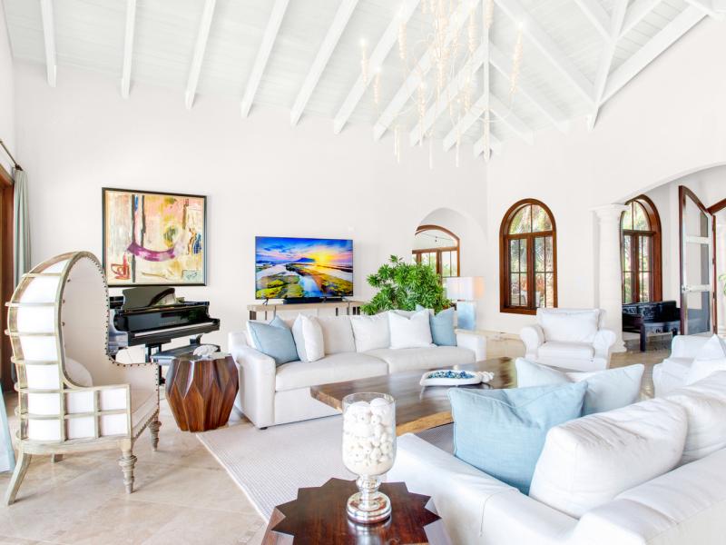 Villa Sandcastle ,   