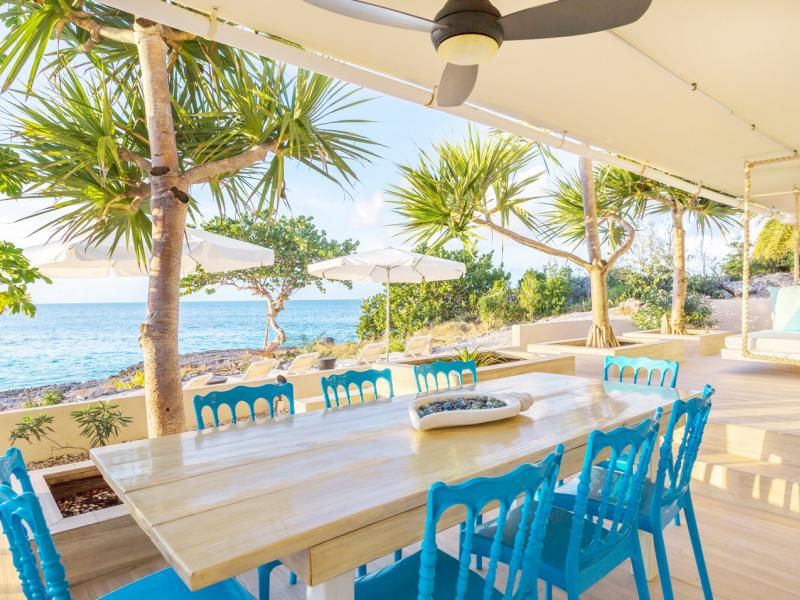 Villa Sandcastle ,   