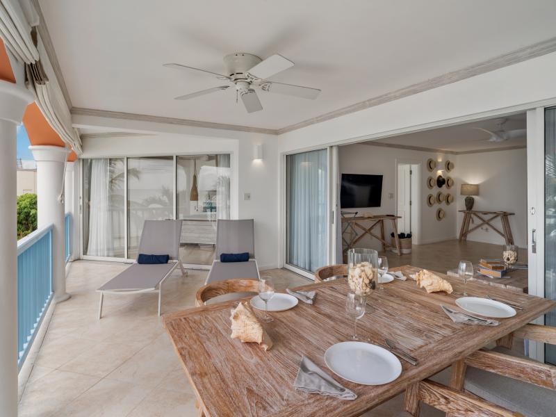 Villas on The Beach 304 , Holetown  