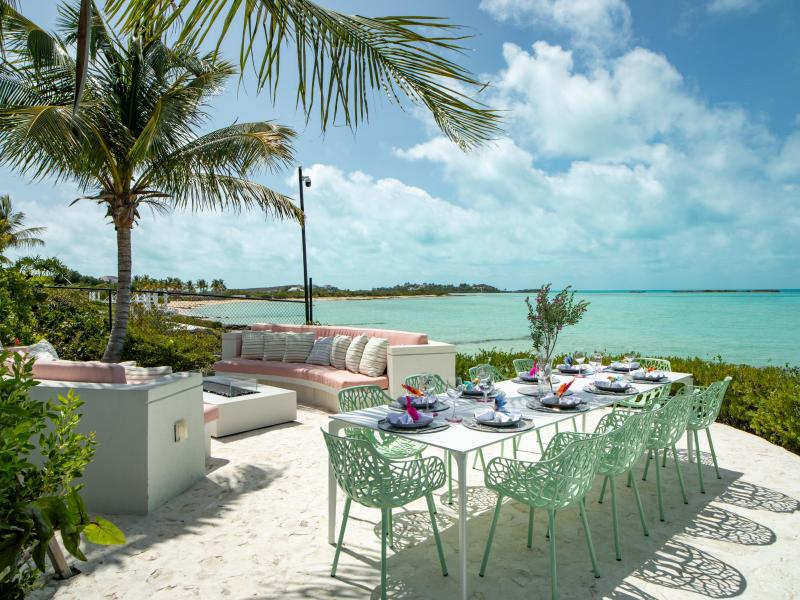 Bristol Breeze - Beachfront , Long Bay , Providenciales  
