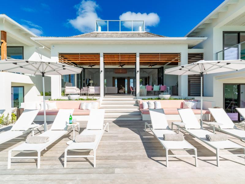 Bristol Breeze - Beachfront , Long Bay , Providenciales  