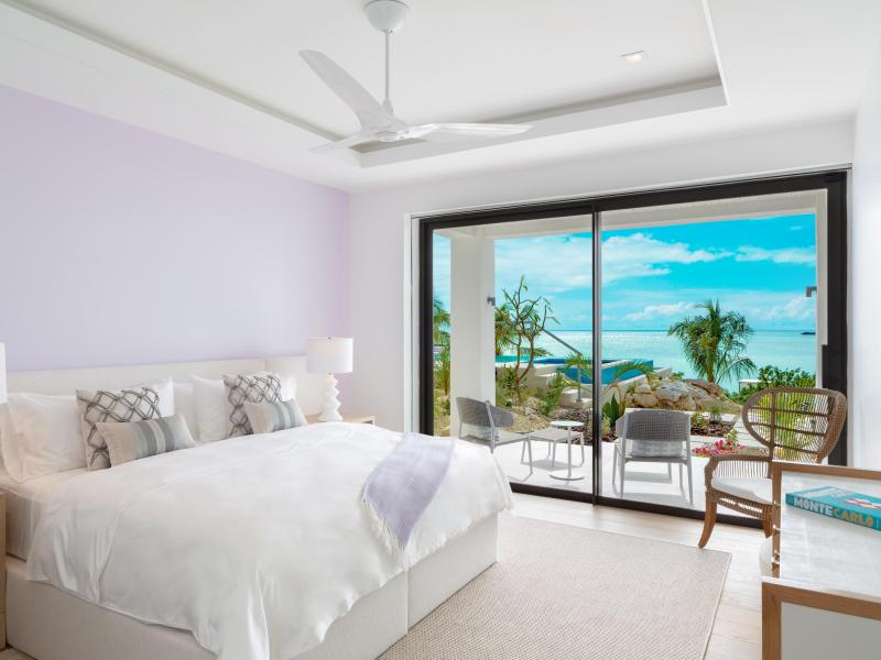 Bristol Breeze - Beachfront , Long Bay , Providenciales  