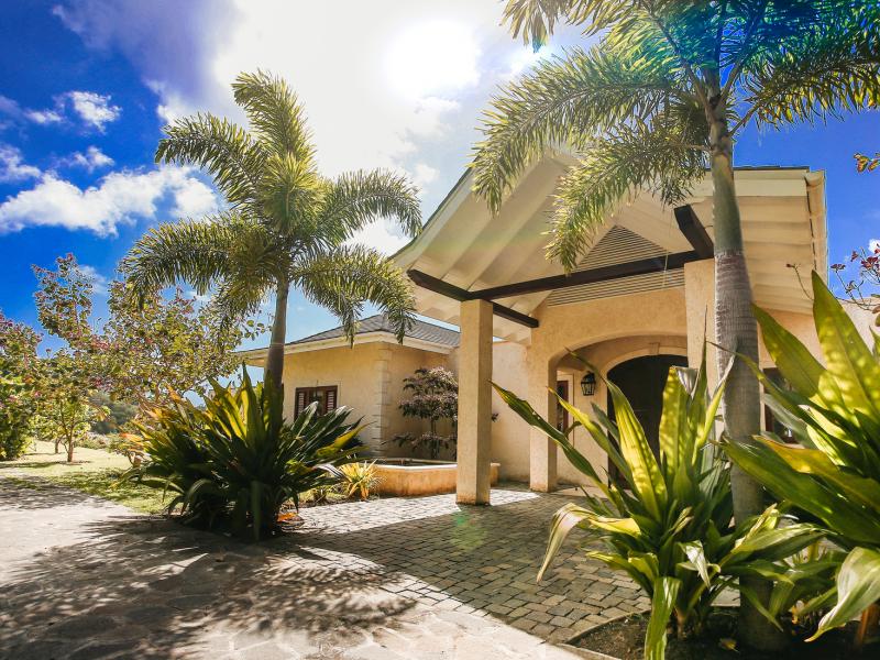 Grenadine Hills Villa One  , Friendship Bay  