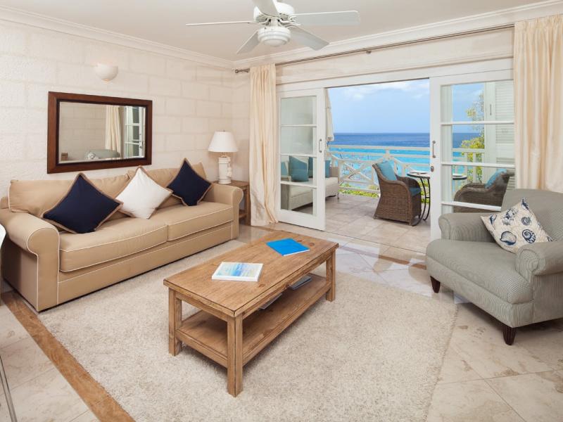 Waterside 402 , Beachfront villas Barbados , Paynes Bay , West Coast Barbados  
