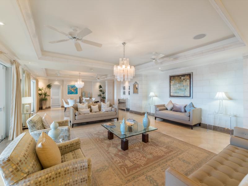 Smugglers Cove 6 , Beachfront villas Barbados , Paynes Bay , St James , West Coast Barbados  