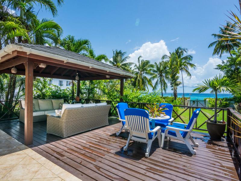 Weston House , Beachfront villas Barbados , St James , West Coast Barbados  