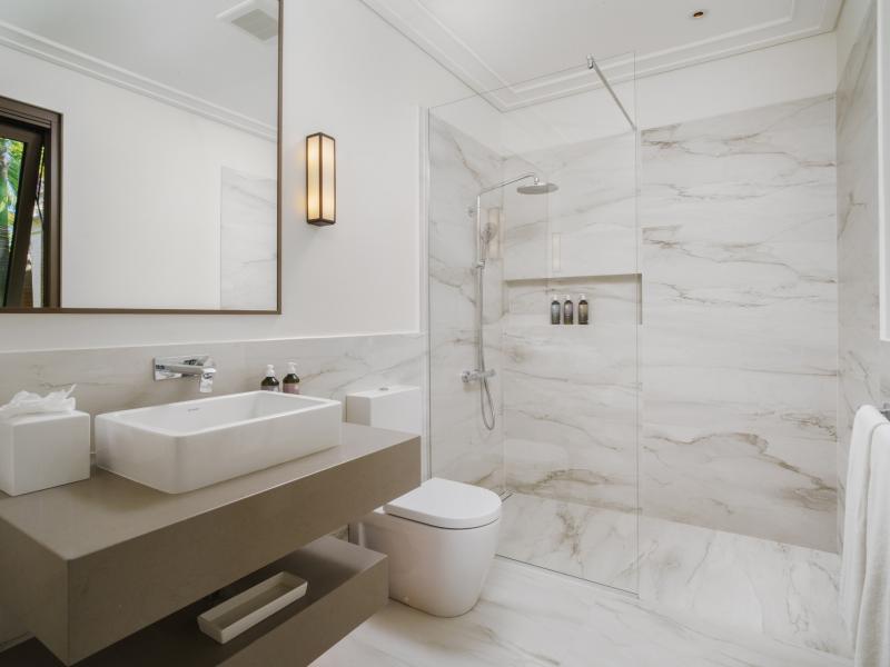 Sea Grove House , Beachfront villas Barbados , St James , The Garden, Barbados , West Coast Barbados  