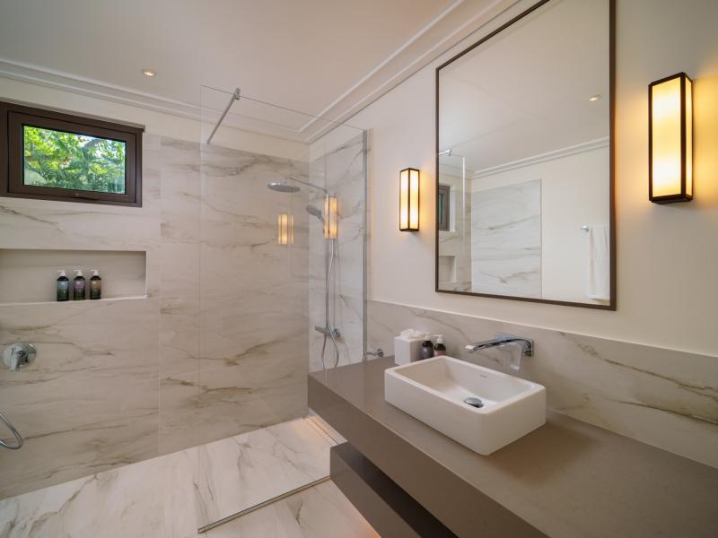 Sea Grove House , Beachfront villas Barbados , St James , The Garden, Barbados , West Coast Barbados  