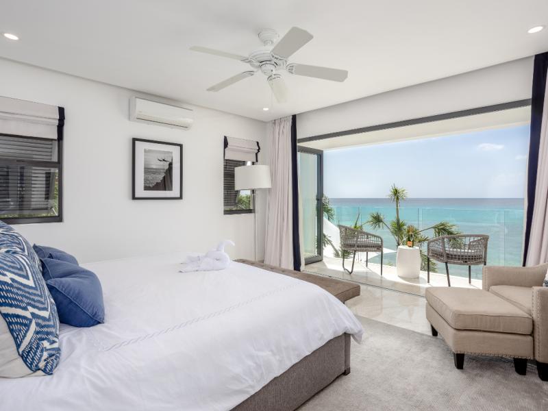 Dolphin Beach House - beachfront  , Beachfront villas Barbados , Fitts Village , St James , West Coast Barbados  