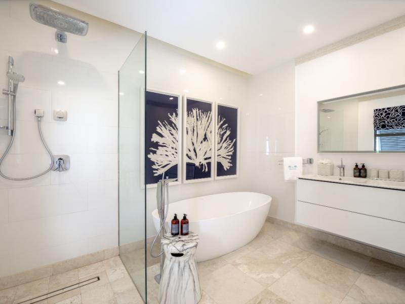 Dolphin Beach House - beachfront  , Beachfront villas Barbados , Fitts Village , St James , West Coast Barbados  