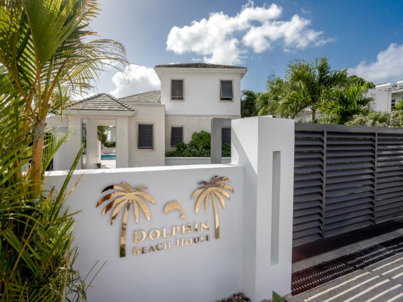 Dolphin Beach House - beachfront  , Beachfront villas Barbados , Fitts Village , St James , West Coast Barbados  