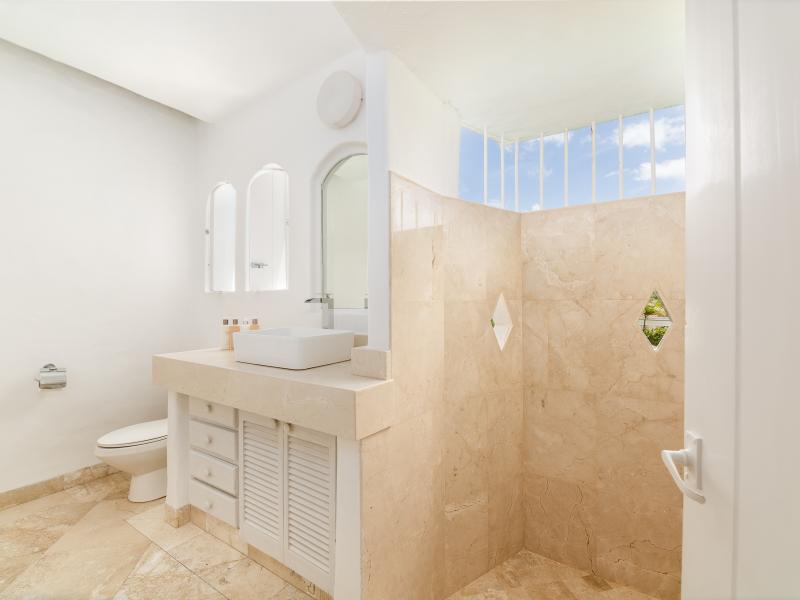 Merlin Bay Villas - Eden On The Sea , Beachfront villas Barbados , Merlin Bay , St James , The Garden, Barbados  