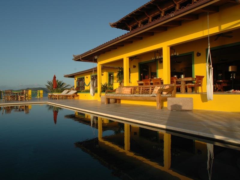 Golden Pavilion , Tortola  