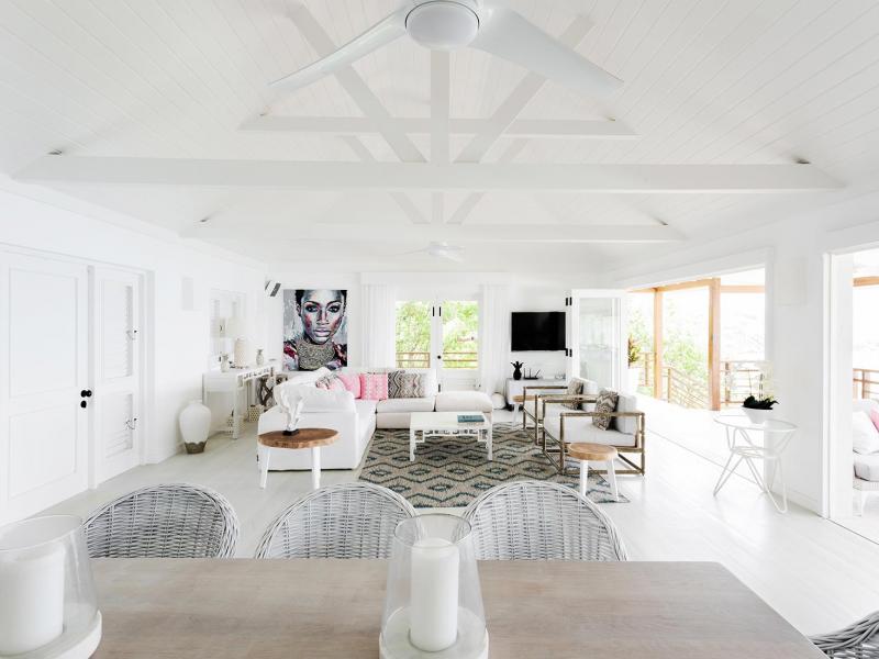 Friendship House , Friendship Bay  