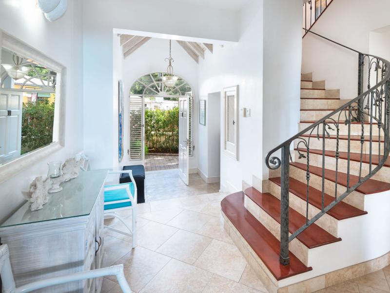 Mahogany Bay - Seashells  , Beachfront villas Barbados , Paynes Bay , St James , West Coast Barbados  