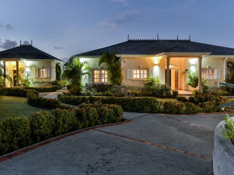 Cayman Villa , Cap Estate  