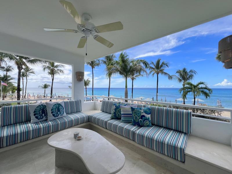 Glitter Bay 201 - Sea Sea , Beachfront villas Barbados , Glitter Bay , Porters , St James , West Coast Barbados  