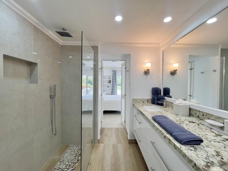 Glitter Bay 111 - Island Bliss , Beachfront villas Barbados , Glitter Bay , Porters , St James , West Coast Barbados  