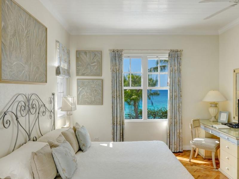 New Mansion - Beachfront , Beachfront villas Barbados , Fitts Village , Paynes Bay , St James , West Coast Barbados  
