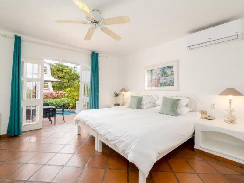 Merlin Bay Villa  Ocean View , Beachfront villas Barbados , Merlin Bay , St James , The Garden, Barbados , West Coast Barbados  