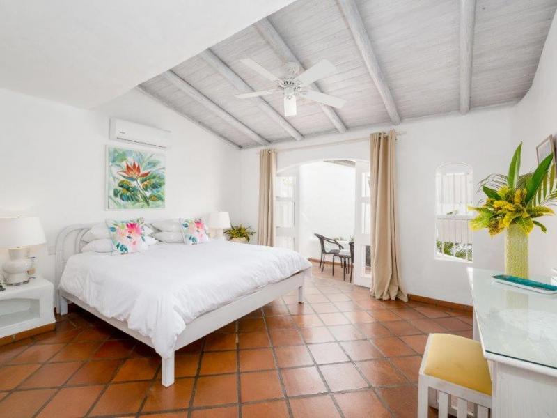 Merlin Bay Villa  Ocean View , Beachfront villas Barbados , Merlin Bay , St James , The Garden, Barbados , West Coast Barbados  