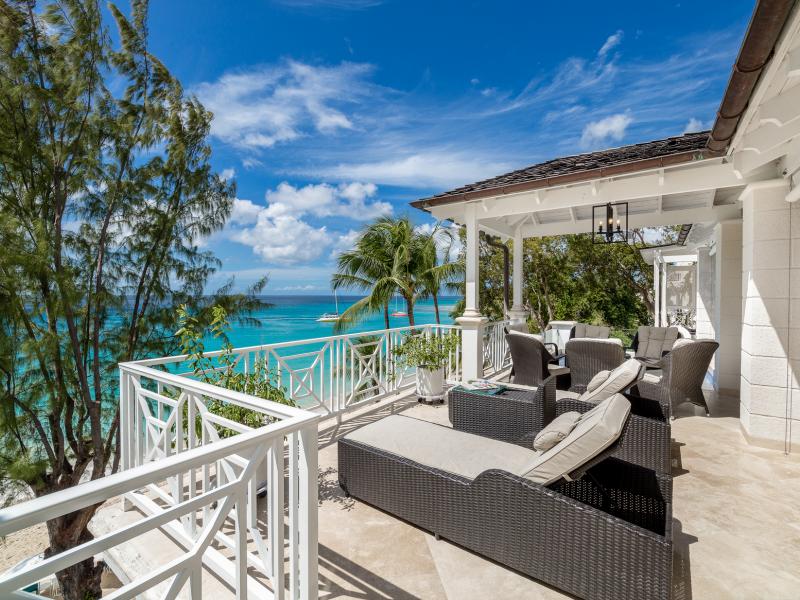 Old Trees 302 - La Mirage Penthouse  , Beachfront villas Barbados , Old Trees , Paynes Bay , St James , West Coast Barbados  