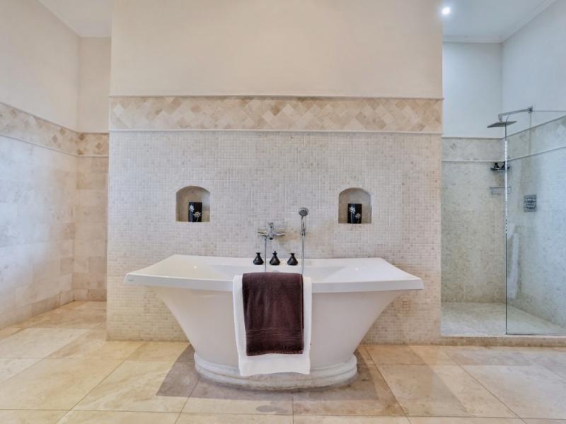 Cayman Villa , Cap Estate  