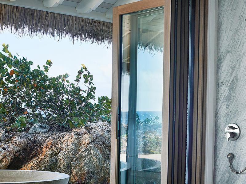 The Branson Estate  , Moskito Island  