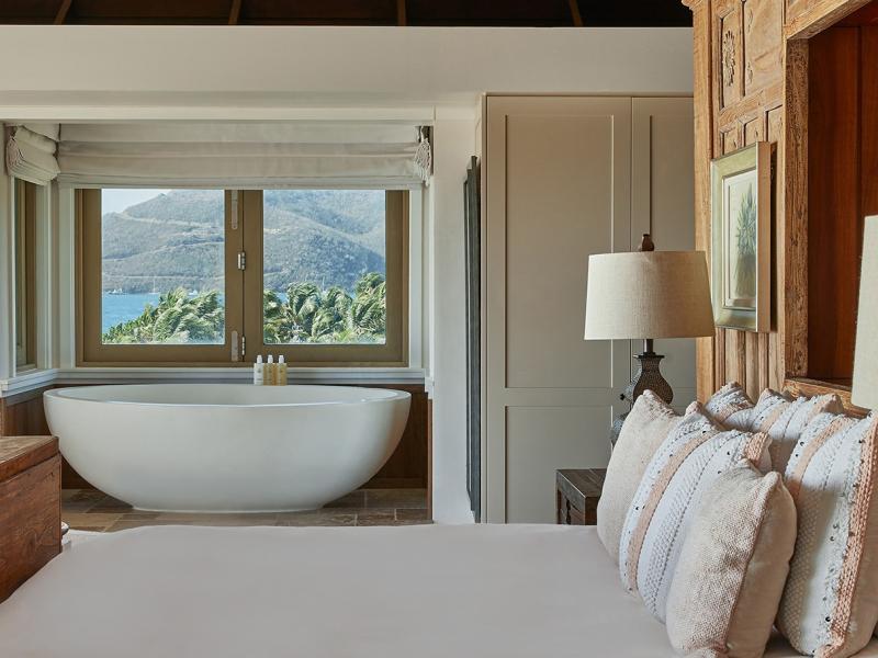 The Branson Estate  , Moskito Island  