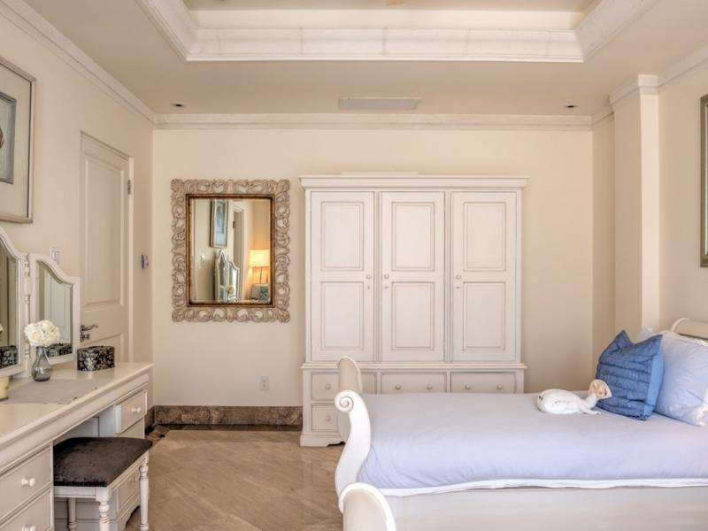 Smugglers Cove 3 , Beachfront villas Barbados , Paynes Bay , St James , West Coast Barbados  