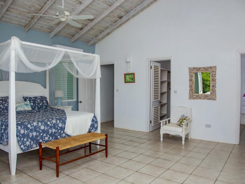 Zephyr Hill , Mount de Cap  